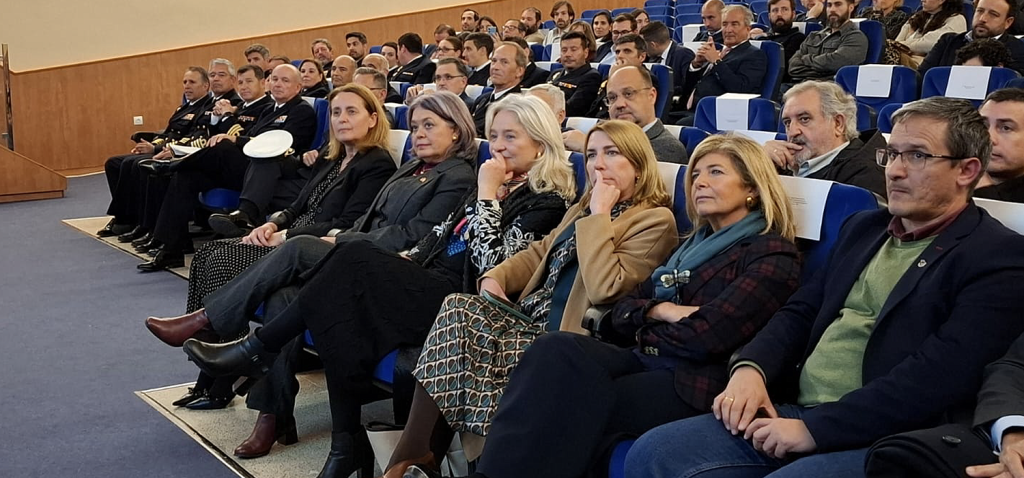 La alcaldesa asiste a la inauguración del Máster de Formación Permanente en Ingeniería Naval de Defensa para Buques de Superficie de la UCA