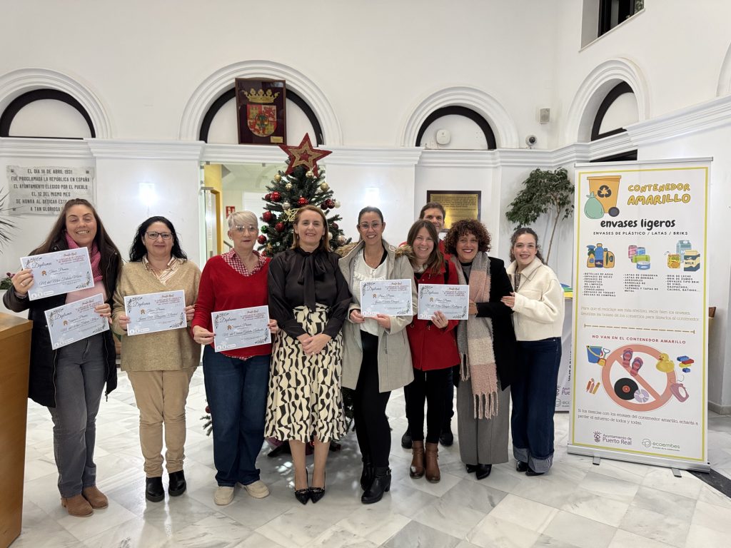 Celebrada la entrega de premios del IV Concurso Navideño de creación de adornos con envases reutilizados