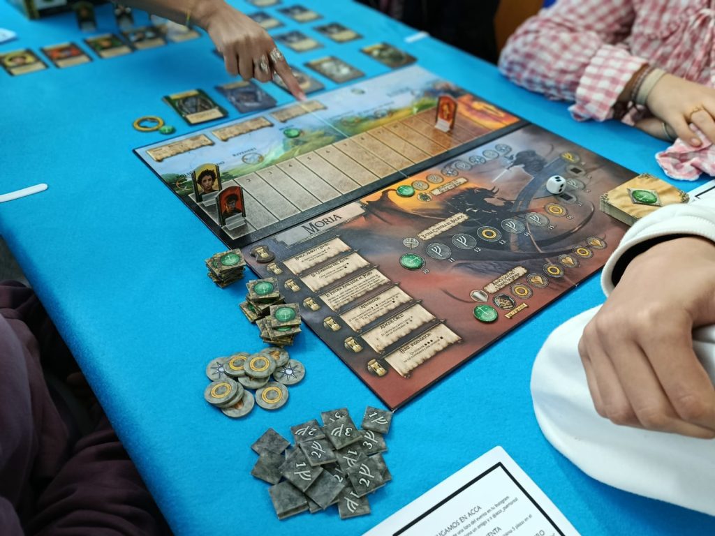 Puerto Real celebró con gran éxito el Día Internacional de Leer a Tolkien en el Rosa Butler