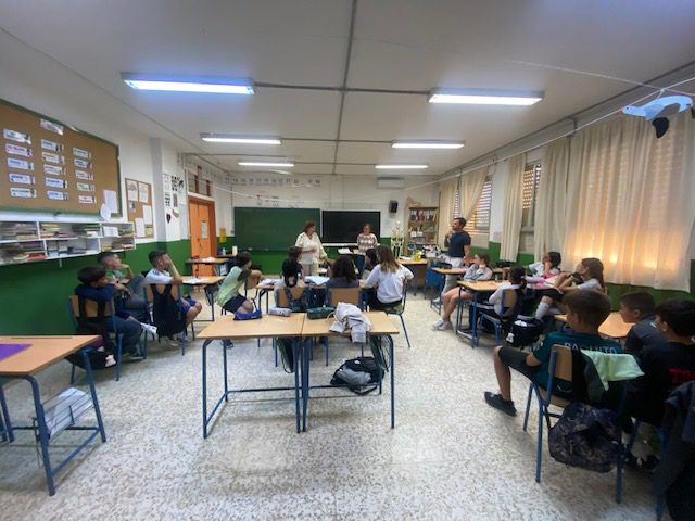 El CEIP El Trocadero acoge el taller “Puerto Real Ciudad Refugio”