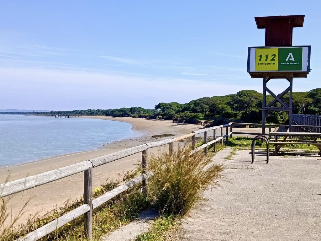 El Club Náutico El Trocadero asume la vigilancia y salvamento de las playas de Puerto Real en 2026