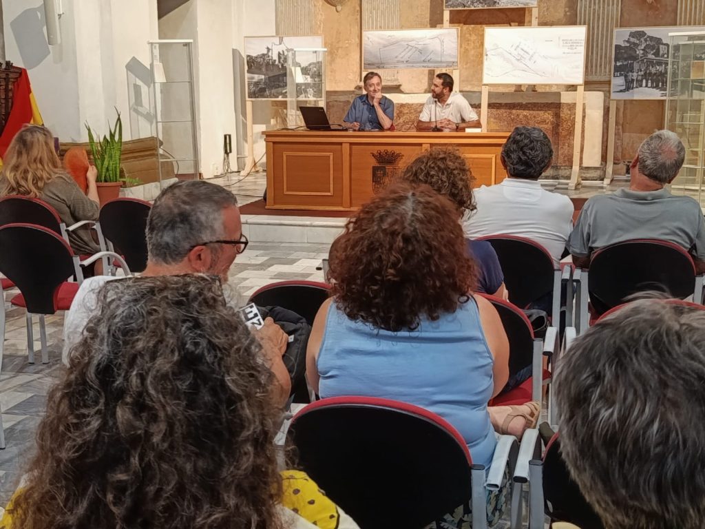 La memoria de los campos de concentración en Cádiz centra una conferencia en Puerto Real
